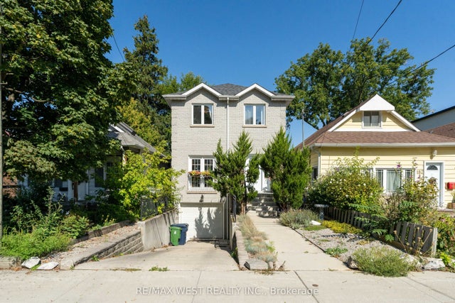 180 Holborne Avenue, Toronto E03