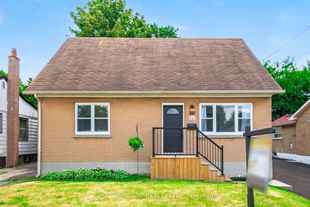 241 Marquette Avenue, Oshawa