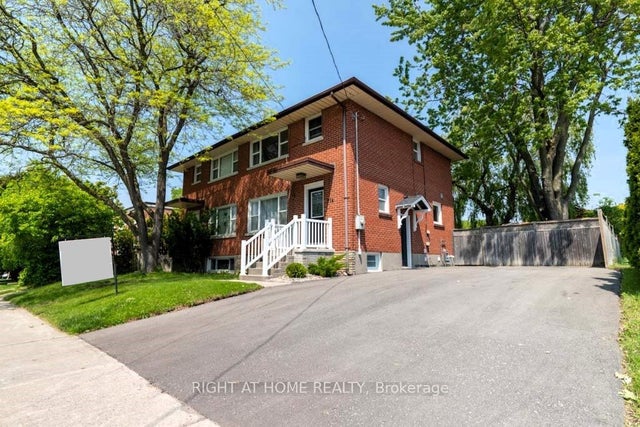 714 Dunlop Street W (bsmt), Whitby