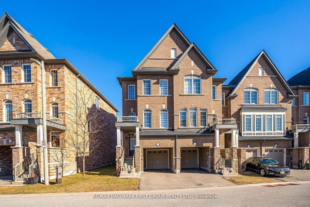 11 Graywardine Lane, Ajax