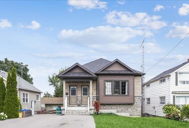 117 Rosehill Boulevard, Oshawa