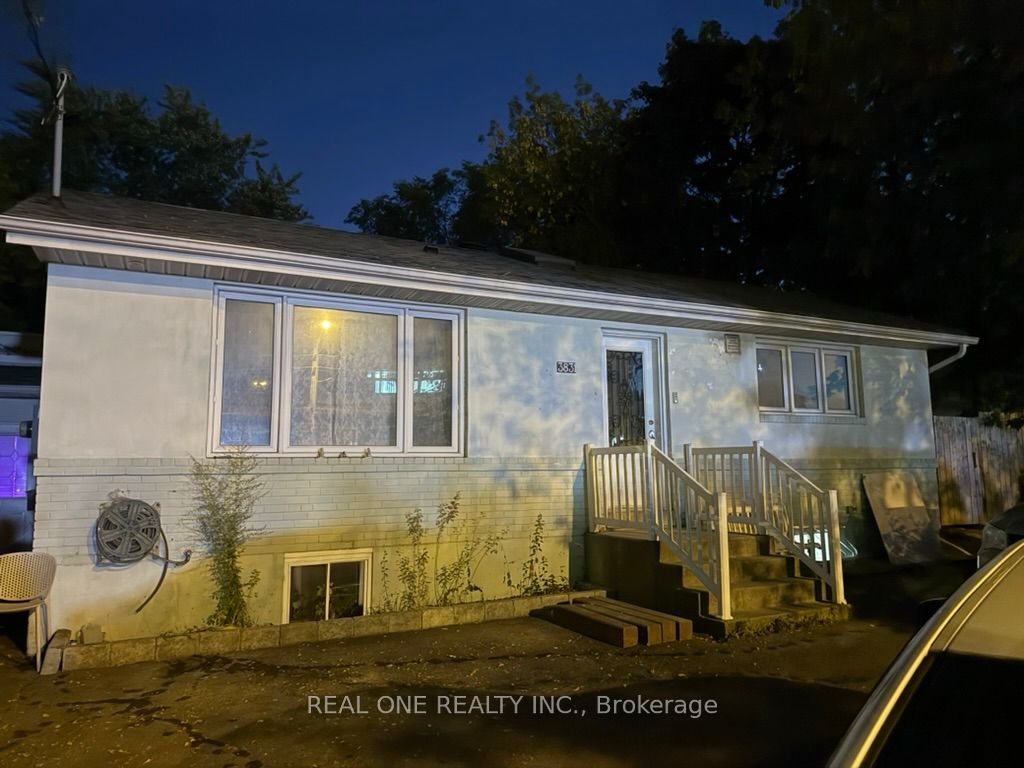 3831 Finch Avenue E Upper, Toronto E05