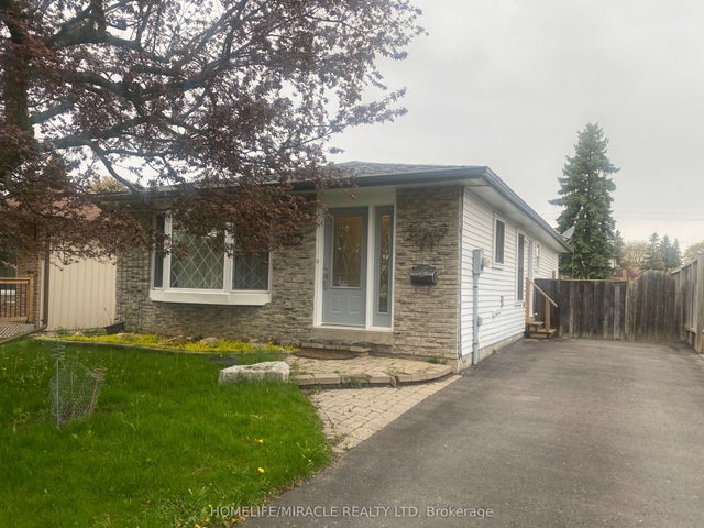 1300 Belair Crescent, Oshawa