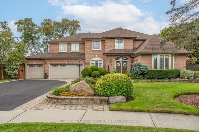 37 Leah Crescent, Ajax