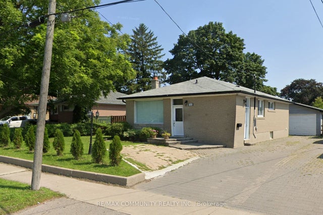 315 Rossland Road W Bsmt, Whitby