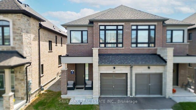 41 Closson Drive, Whitby
