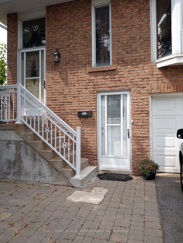 1903 Rosefield Road, Pickering