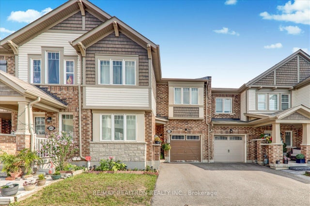 1023 Dragonfly Avenue, Pickering