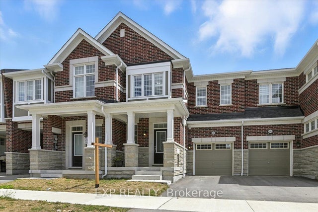 3303 Thunderbird Promenade, Pickering