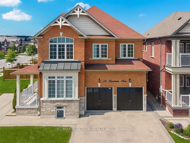 460 Gulfstream Avenue, Oshawa