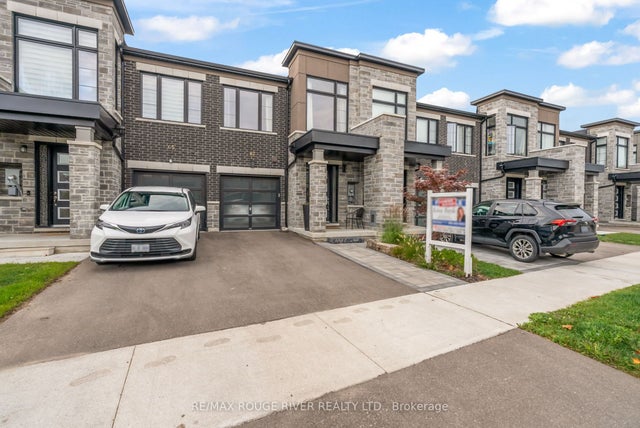 67 Pine Gate Place, Whitby
