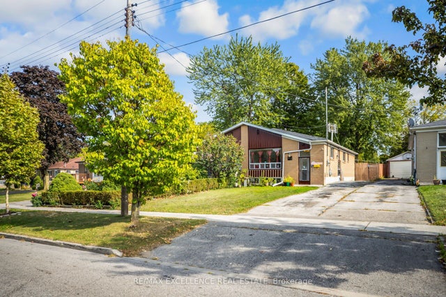 43 Porchester Drive, Toronto E09