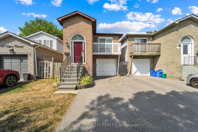 31 Empire Crescent Main, Clarington