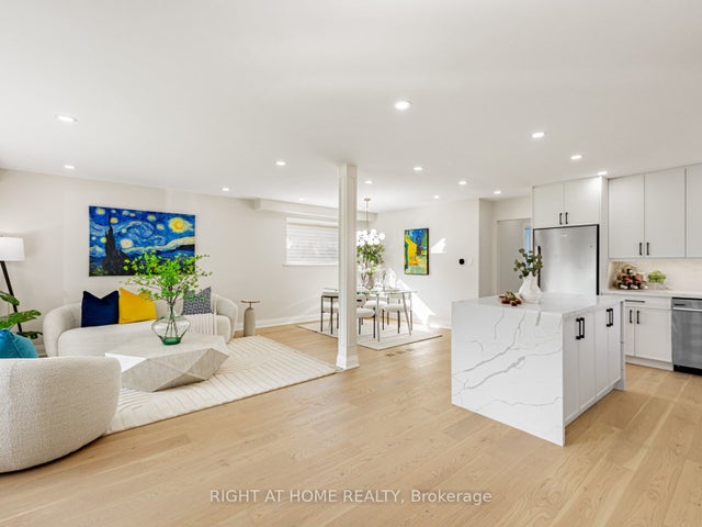 22 Jallan Drive, Ajax