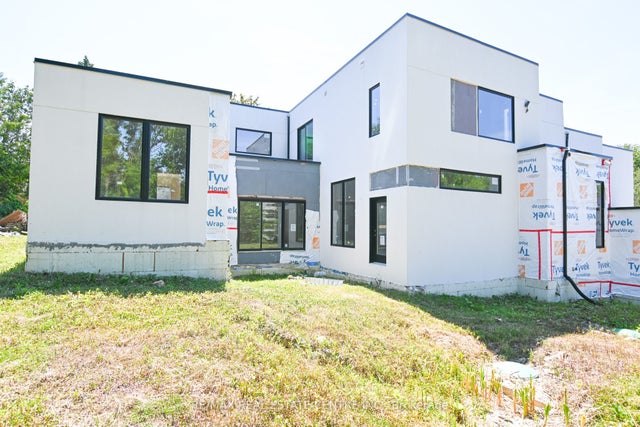 1778 Central Street, Pickering