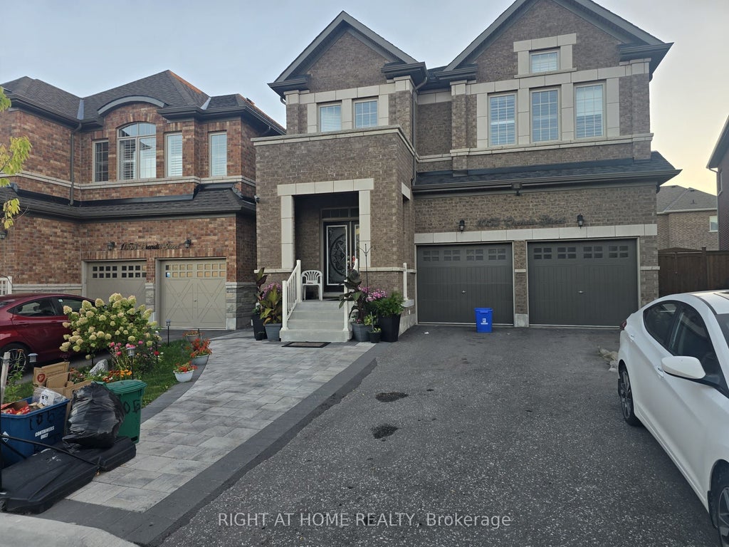 1053 Orenda Street, Pickering