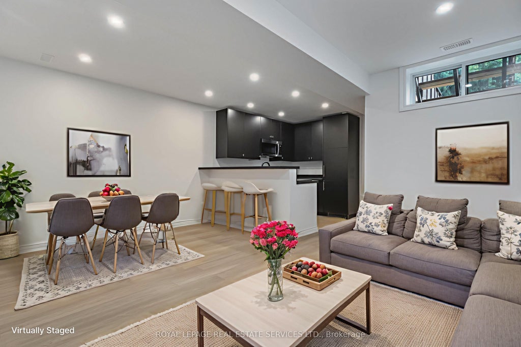 509 Main Street Basement, Toronto E02