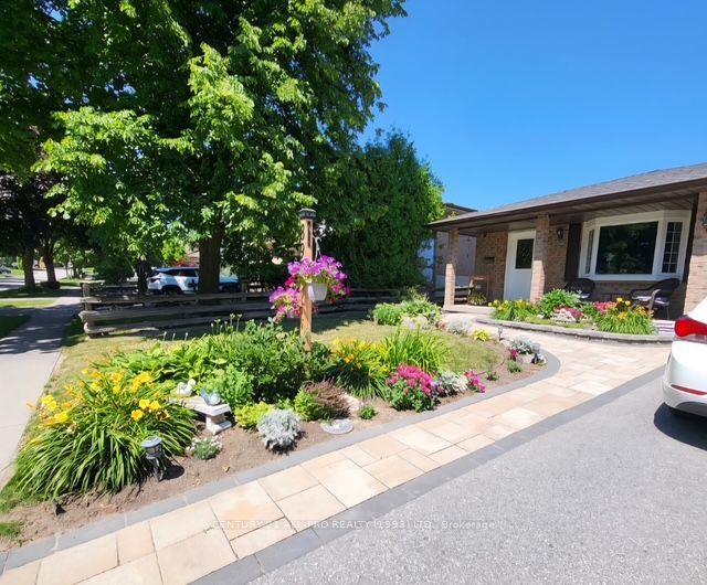 895 Exeter Street, Oshawa
