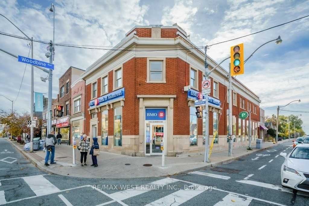 2083 Danforth Avenue 202, Toronto E02