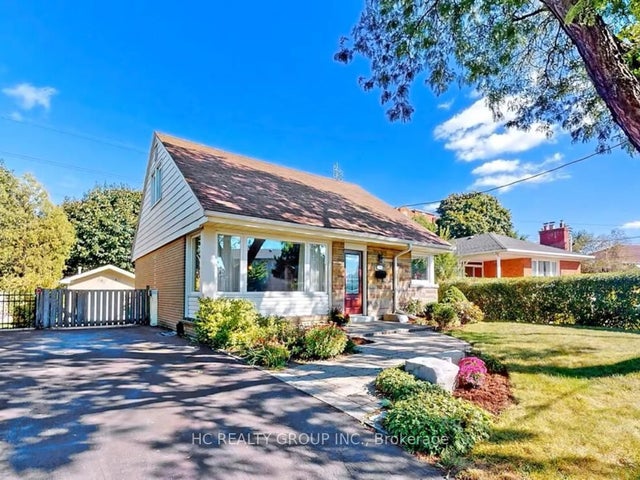 53 Treverton Drive Lower, Toronto E04