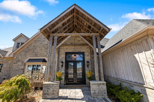 5038 Thornton Road N, Oshawa