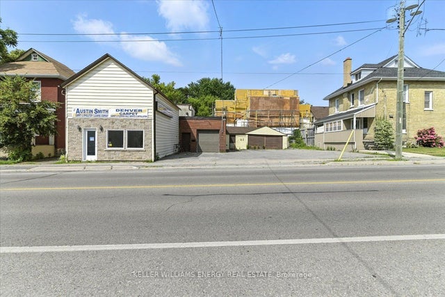 174 Mary Street N, Oshawa