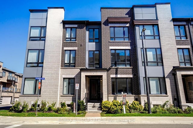 41 Steamboat Way, Whitby