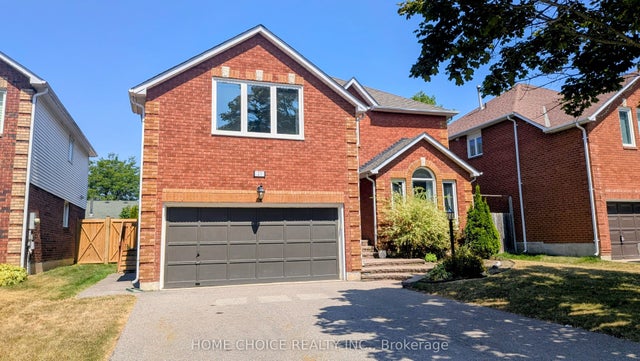 27 Doncaster Crescent, Clarington