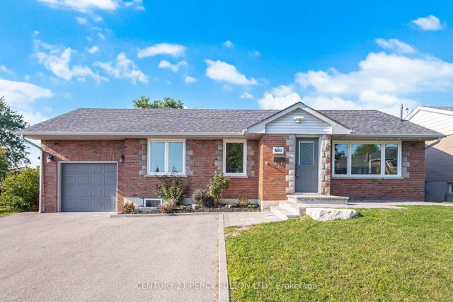 600 Ridgeway Avenue, Oshawa