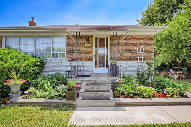 43 Boem Avenue, Toronto E04