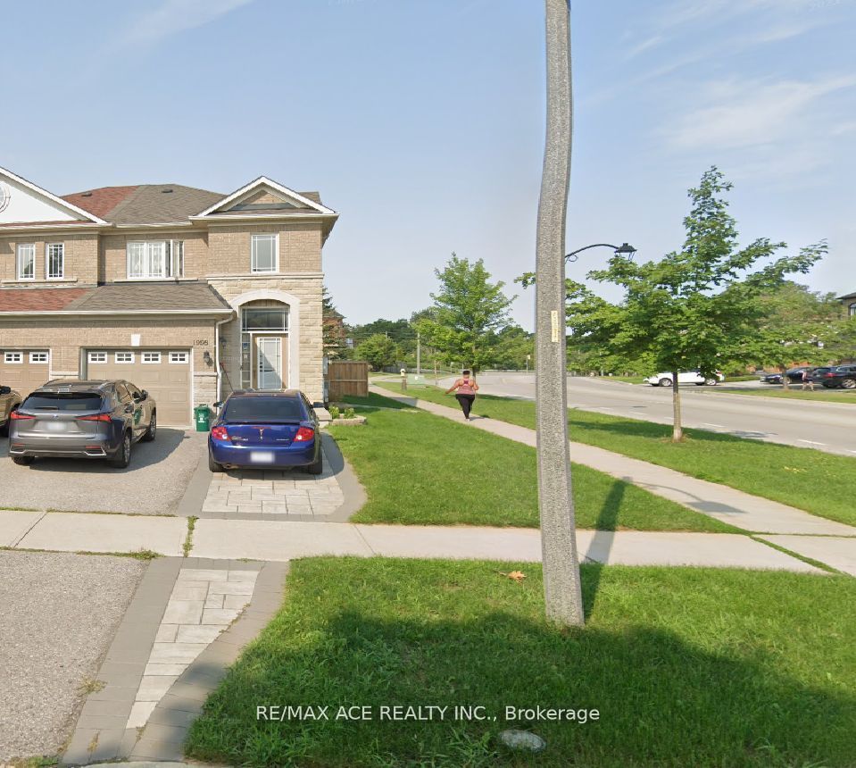 1998 Calvington Drive Main, Pickering