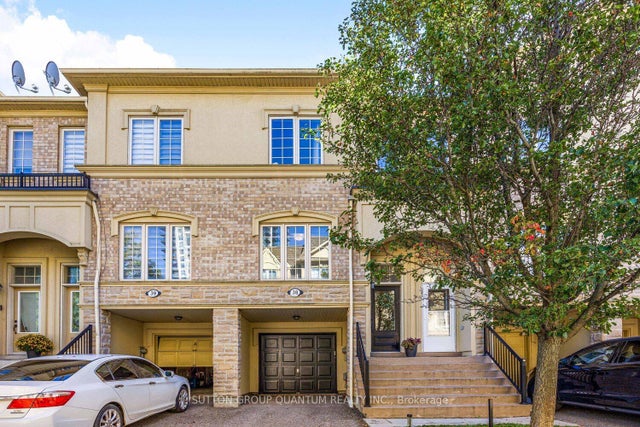 1250 St Martins Drive #38, Pickering