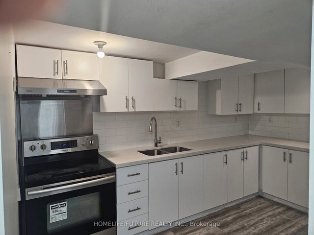 5 Sandyhook Square Bsmt, Toronto E05