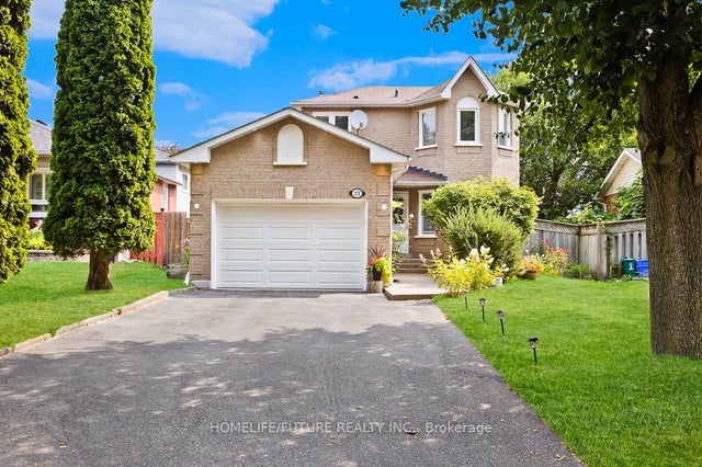 23 Meredith Court, Clarington