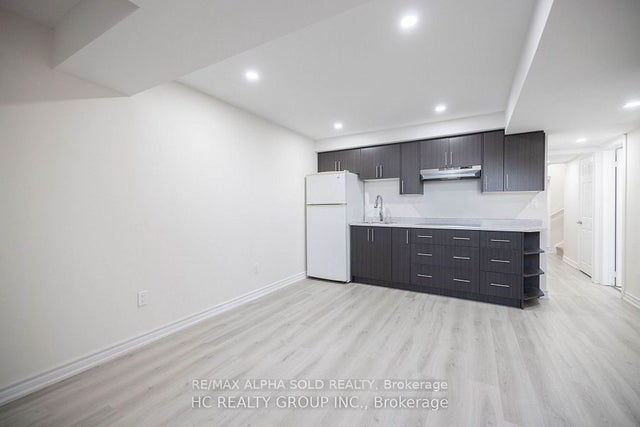 35 Stockell Crescent Bsmt, Ajax