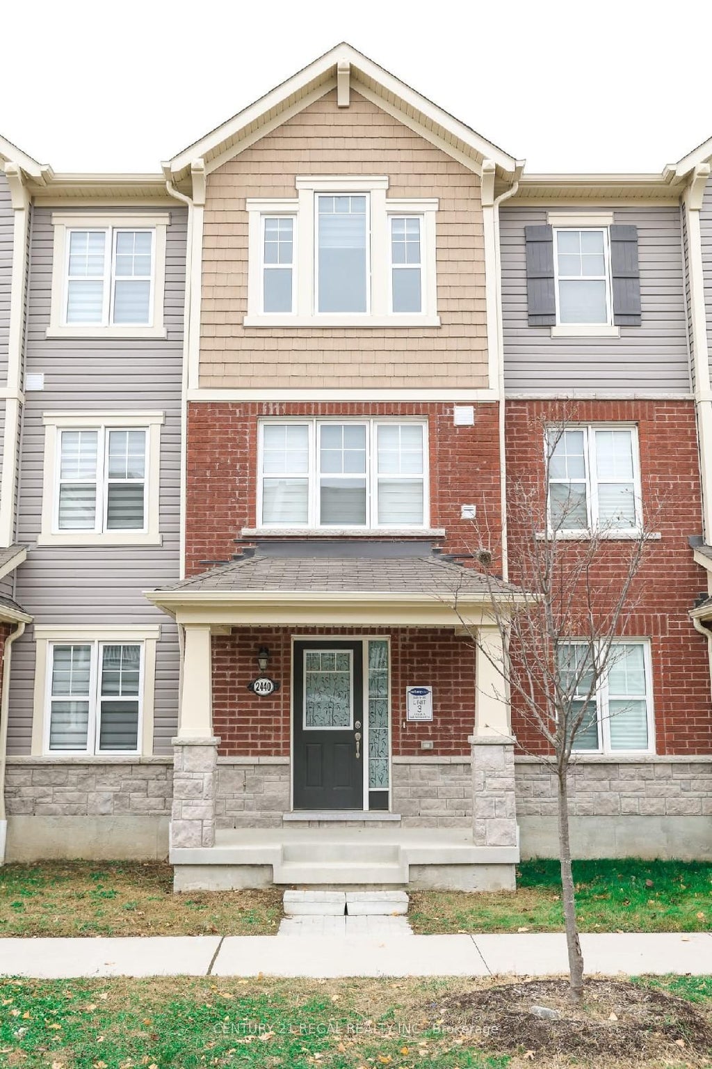 2440 Fall Harvest Crescent, Pickering