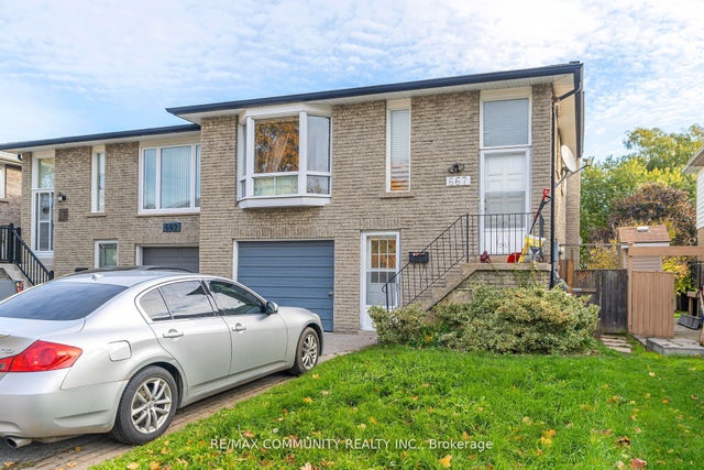 667 Westshore Boulevard N, Pickering