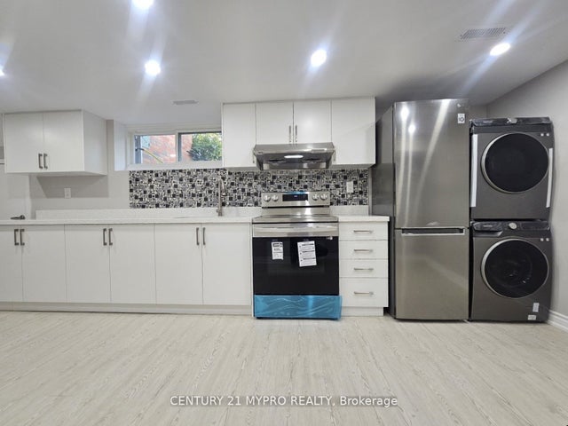 3 Heatherington Drive N Bsmt, Toronto E05