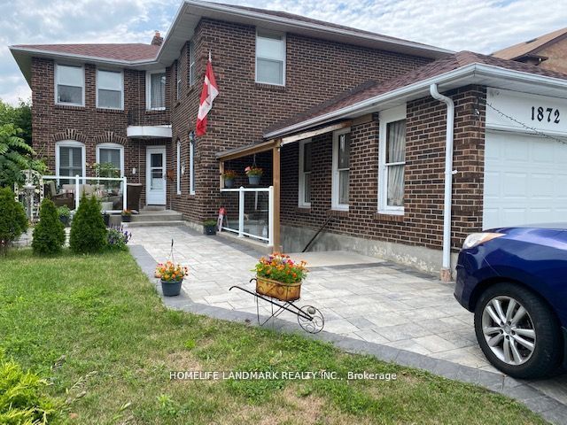 1872 Parkside Drive, Pickering