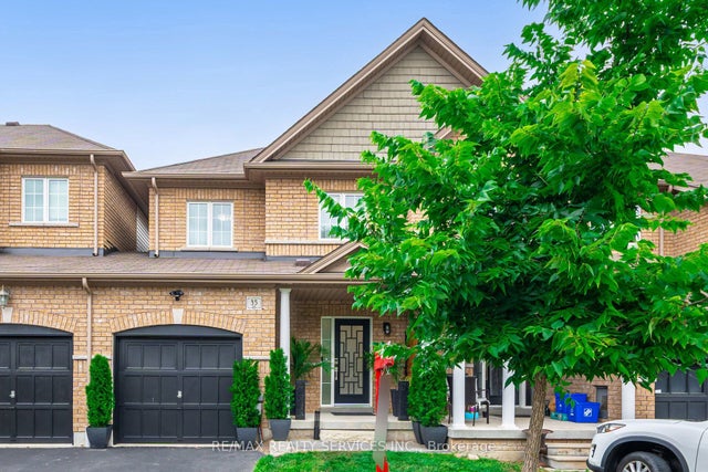 35 Luce Drive, Ajax