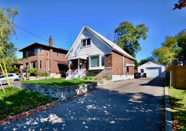 47 Singleton Road, Toronto E04