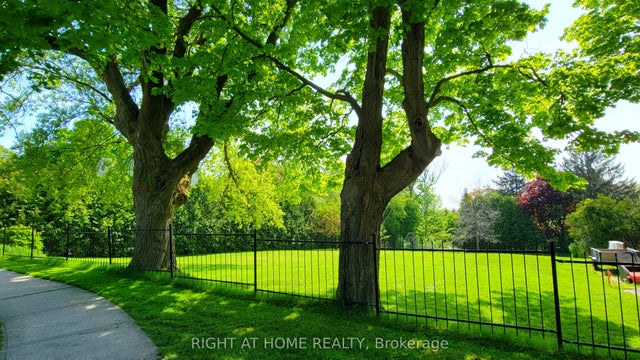 3580 Westney Road, Pickering