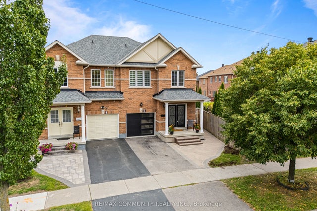 5 White Heather Boulevard, Toronto E07
