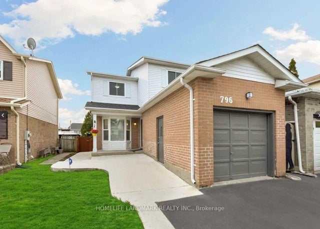 796 Bennett Crescent, Oshawa
