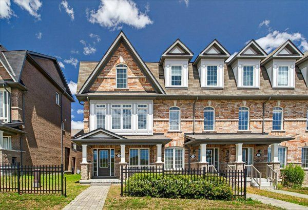 1373 Salem Road N, Ajax