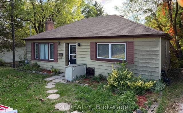 1914 Liverpool Road, Pickering