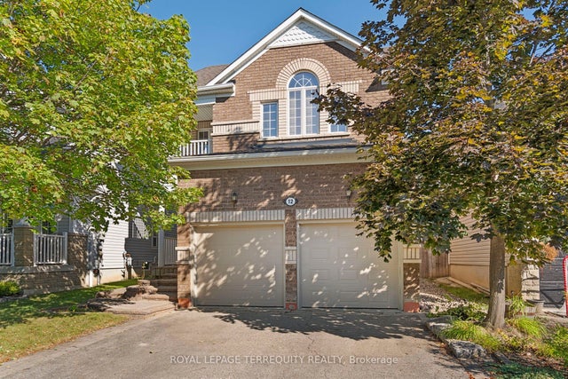 12 Kenilworth Crescent, Whitby