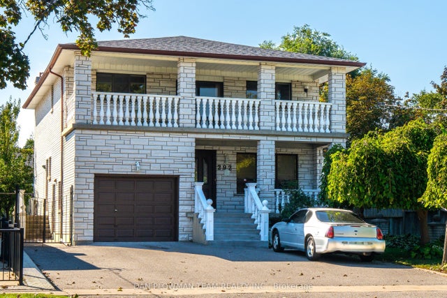 292 Gibbons Street, Oshawa