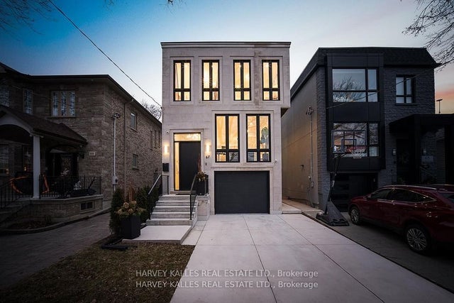 67 Lesmount Avenue, Toronto E03