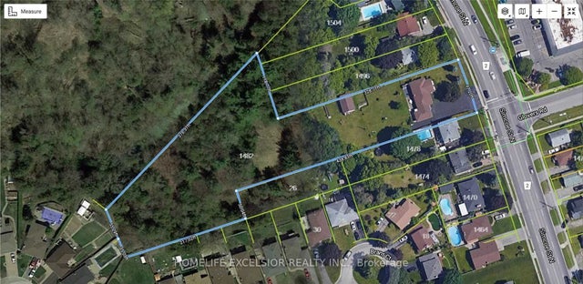 1482 Simcoe Street N, Oshawa